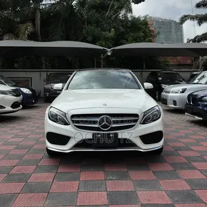 Mercedes-Benz C200 2014 White