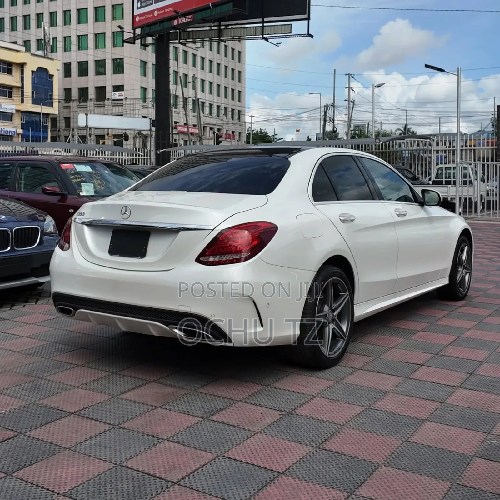 Mercedes-Benz C200 2014 White
