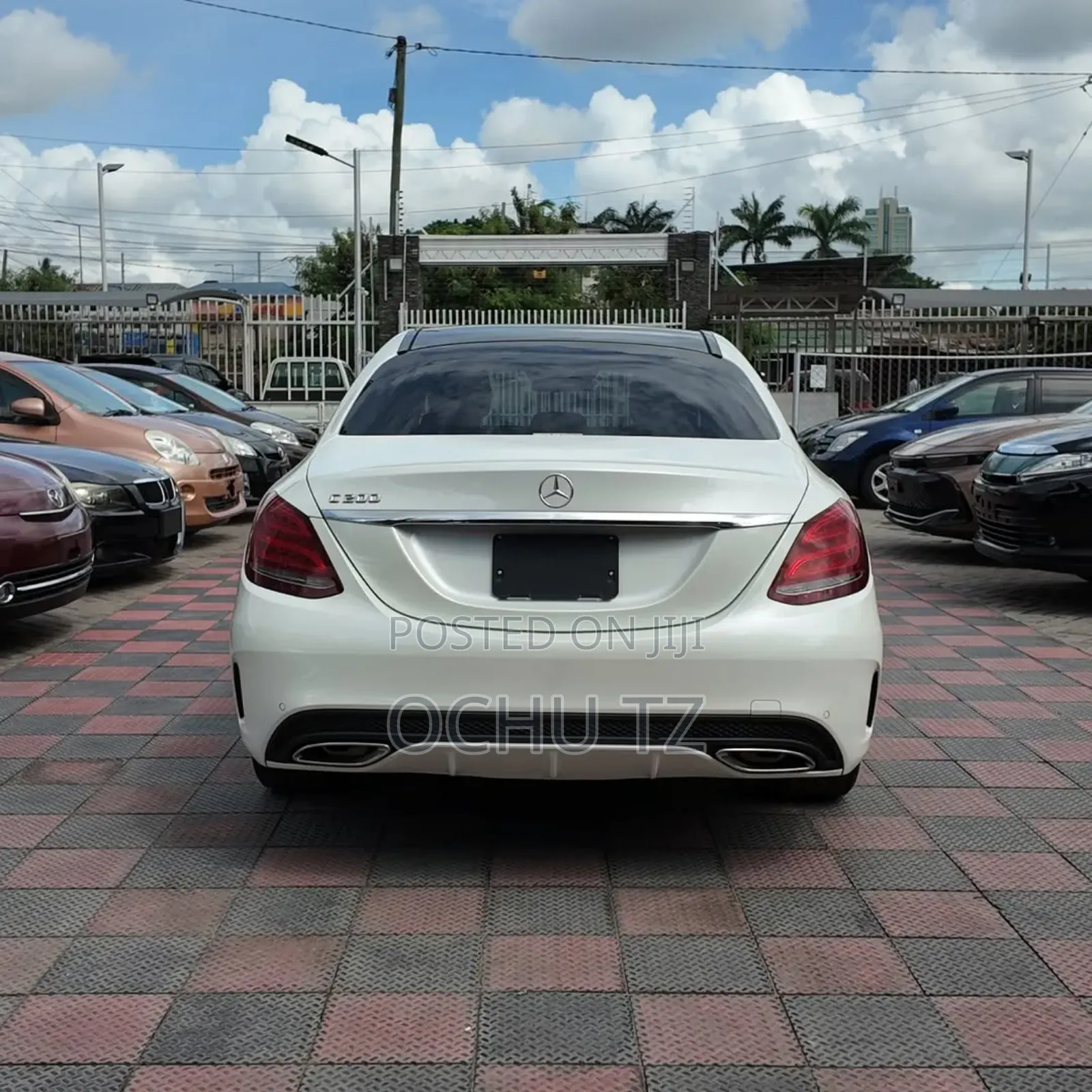 Mercedes-Benz C200 2014 White