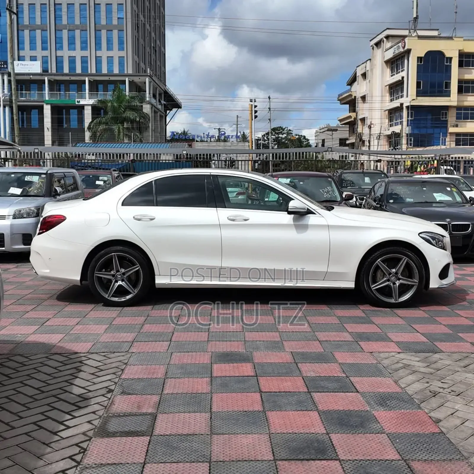 Mercedes-Benz C200 2014 White