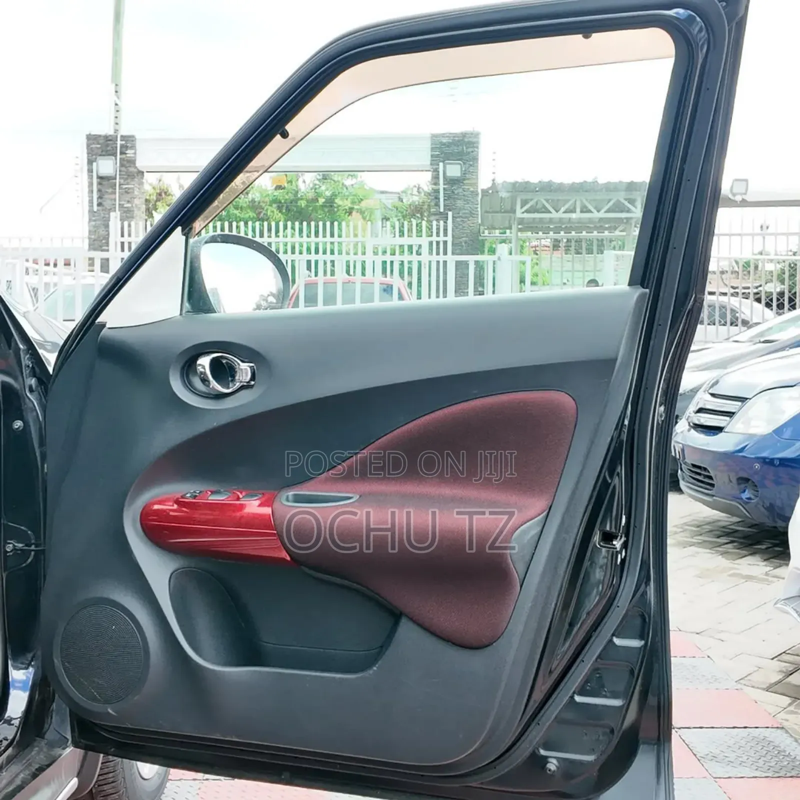 Nissan Juke 2011 Black