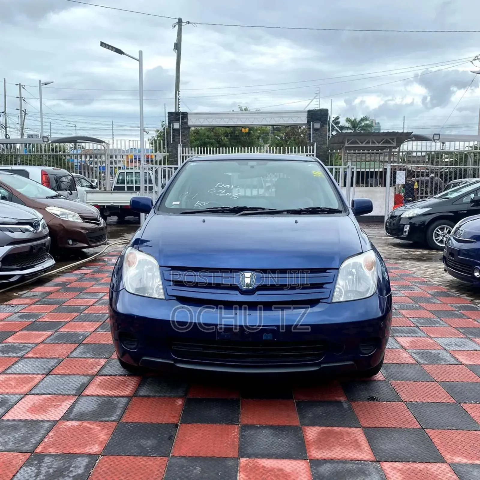 Toyota IST 2002 Blue