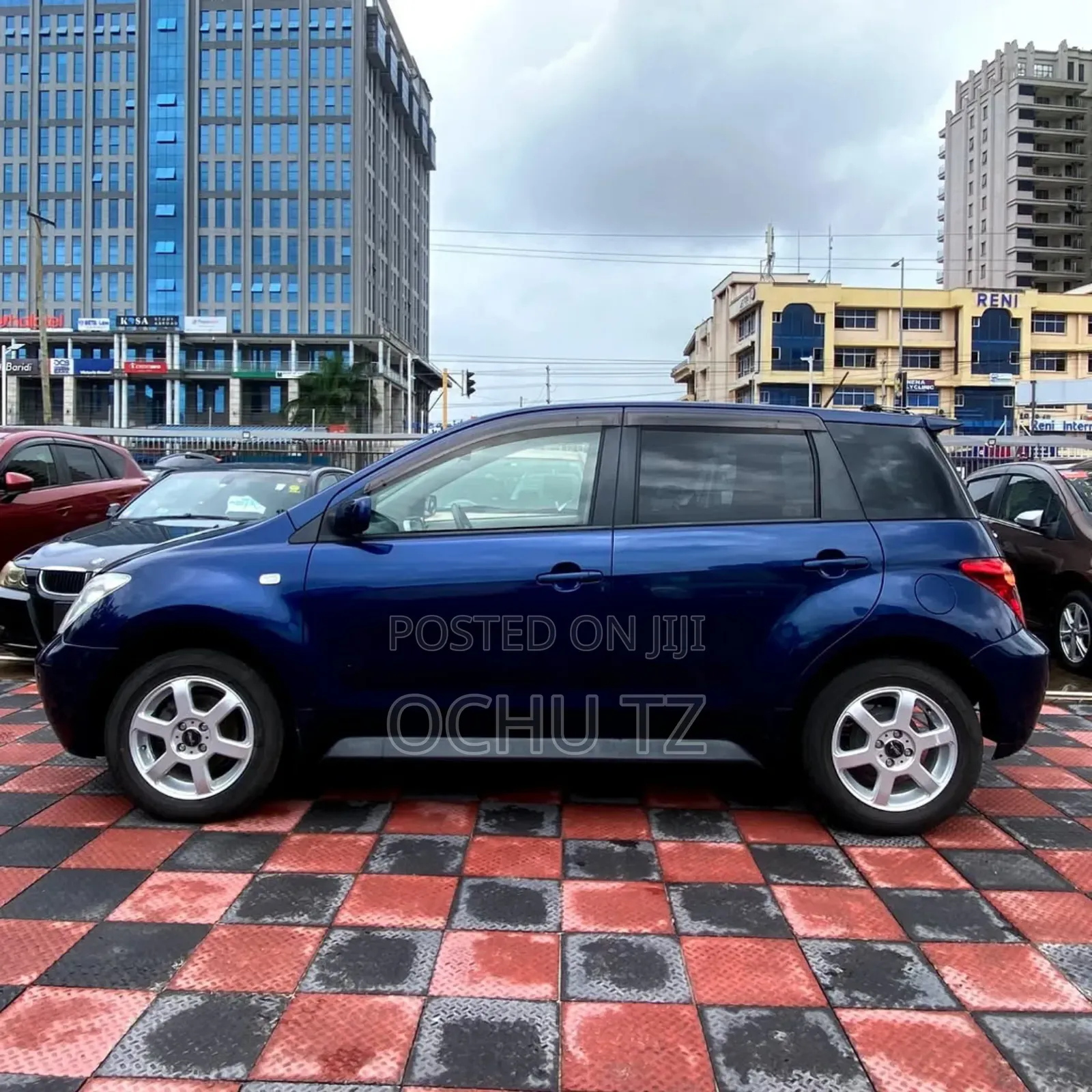 Toyota IST 2002 Blue