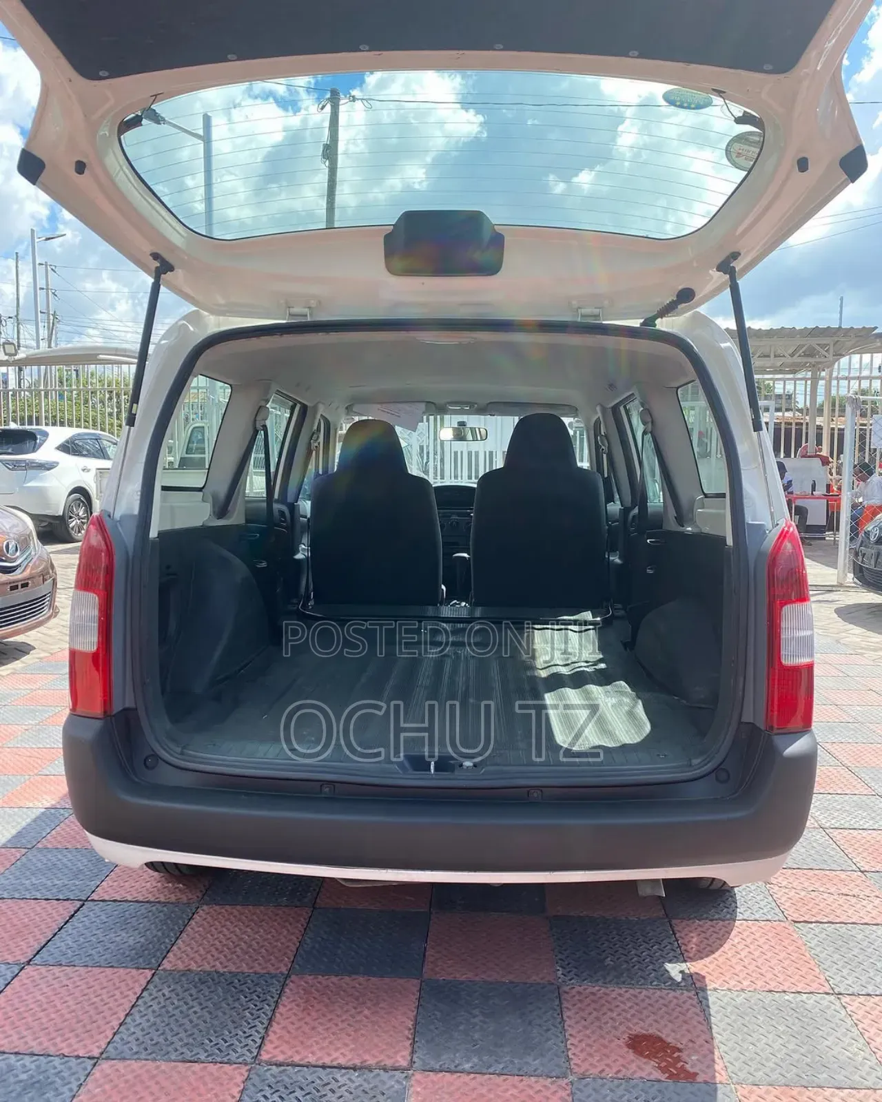 Toyota Probox 2010 White
