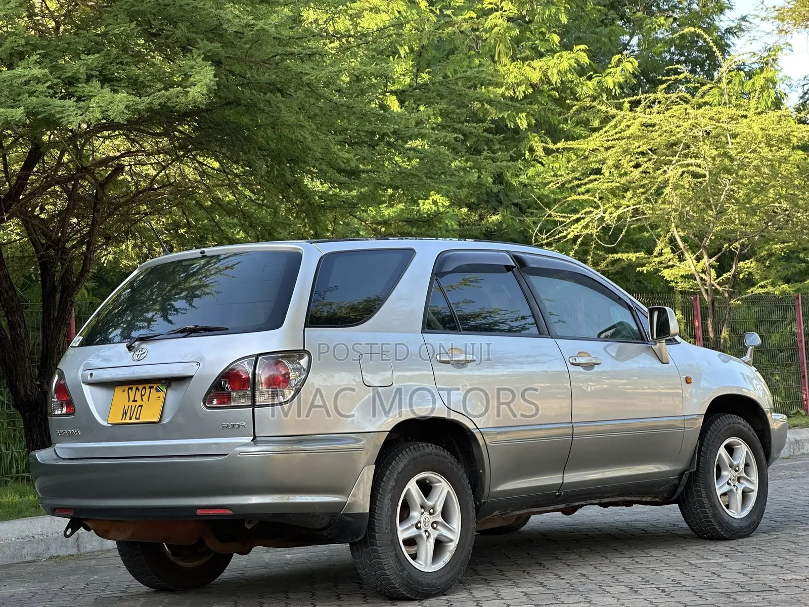 Toyota Harrier 2.4 16V 2003 Silver