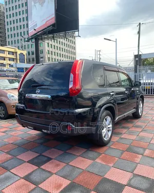 Nissan X-Trail 2011 Black