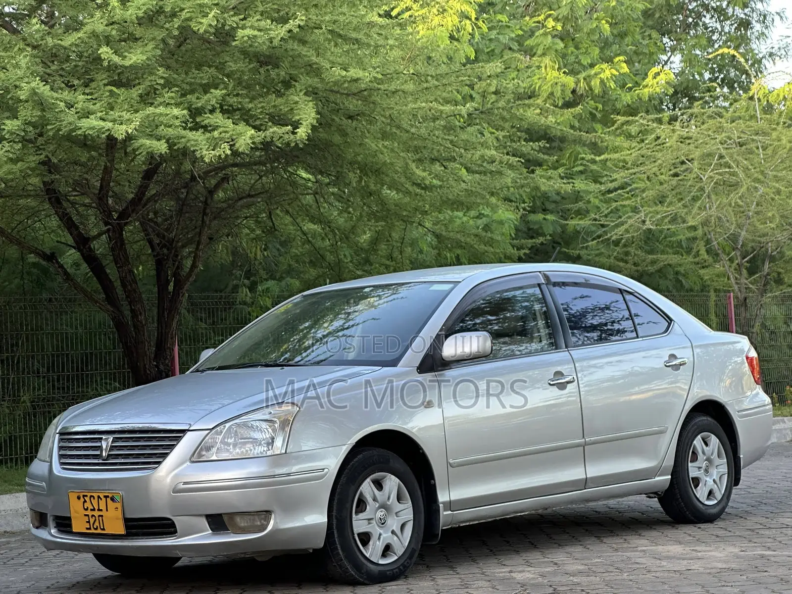 Toyota Premio 2005 Silver