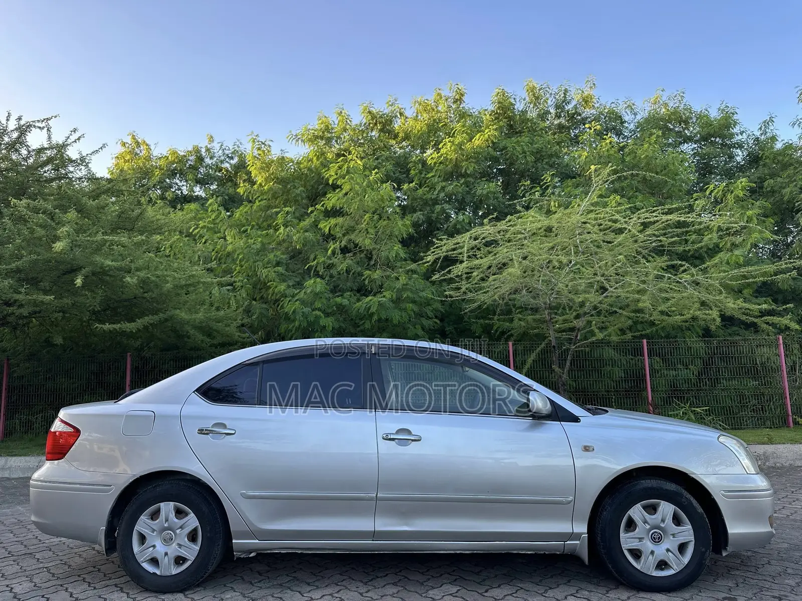 Toyota Premio 2005 Silver