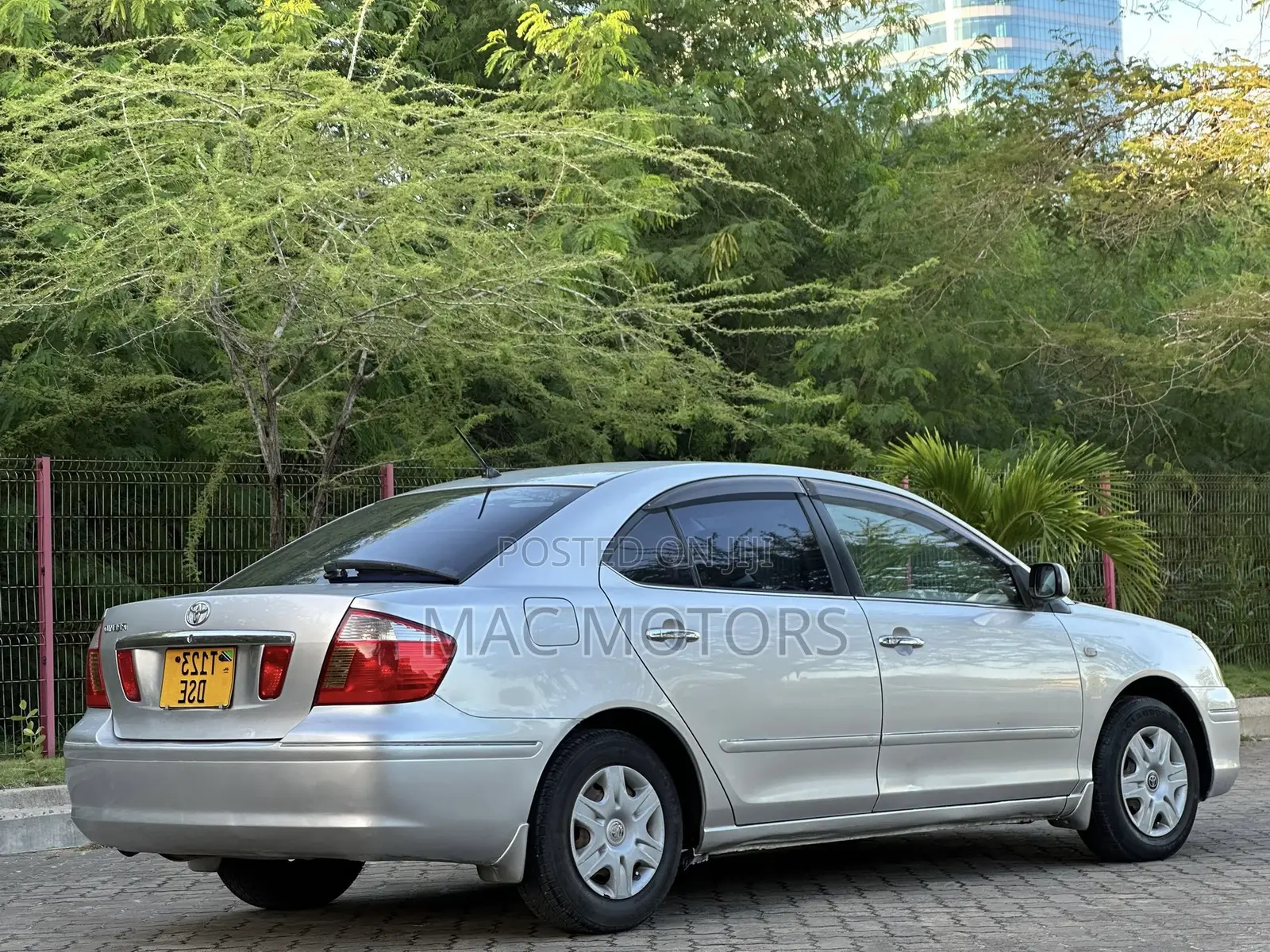 Toyota Premio 2005 Silver