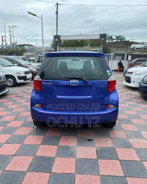 Toyota Ractis 2014 Blue