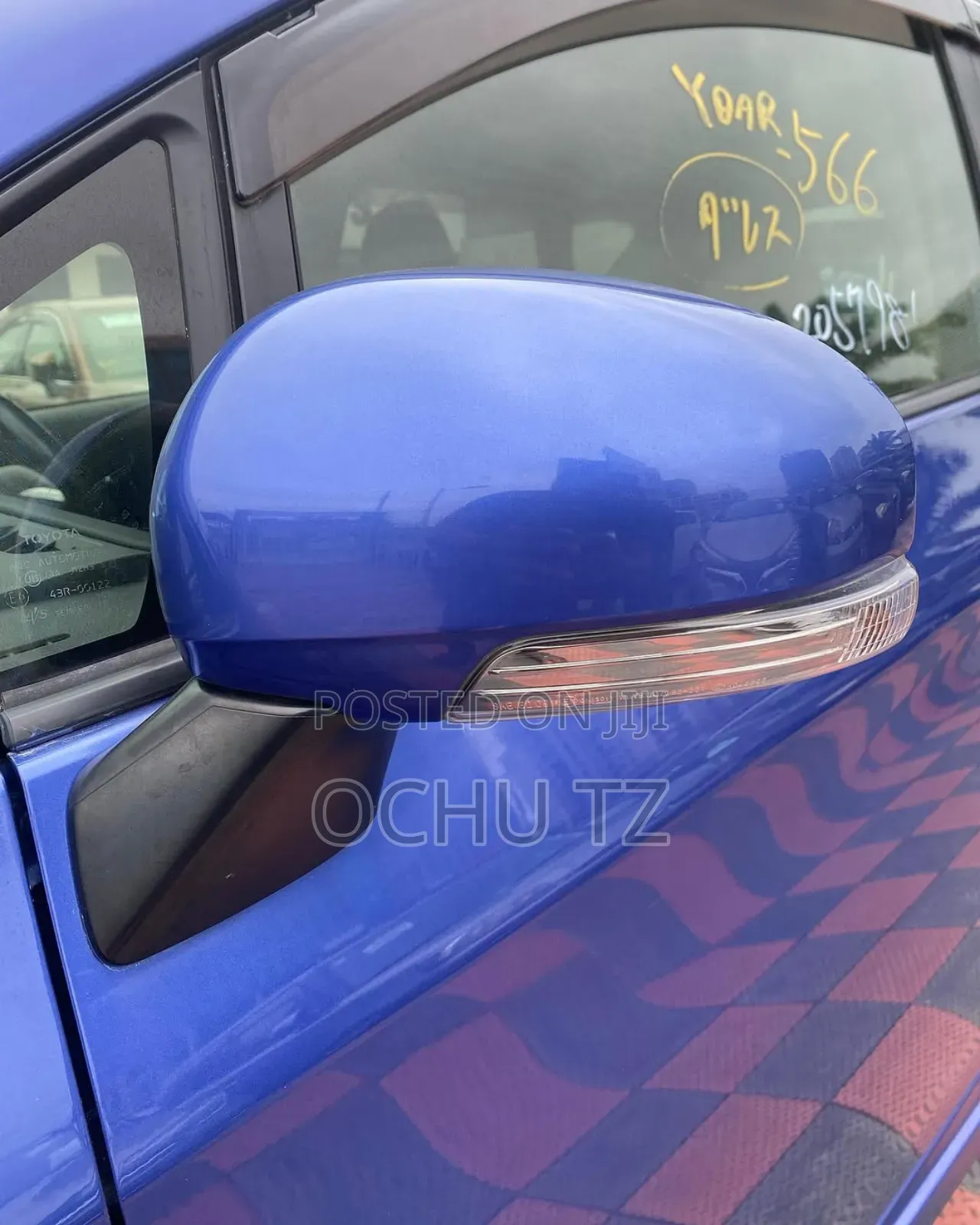 Toyota Ractis 2014 Blue