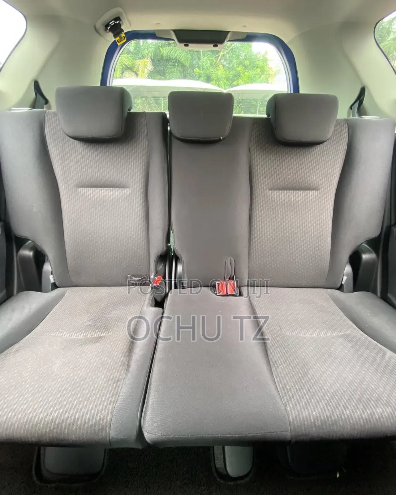 Toyota Ractis 2014 Blue