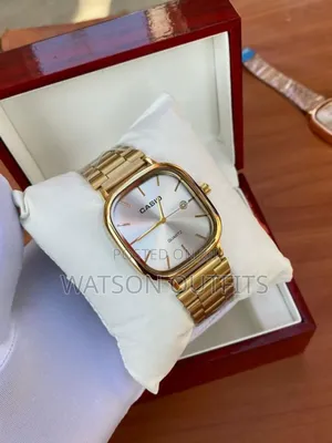 Women's and Men's Analogue and Date Watches