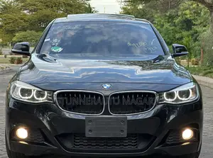 Photo - BMW 3 Series 2013 Black