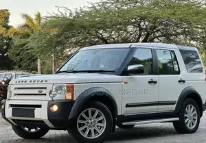 Land Rover Discovery 2009 White