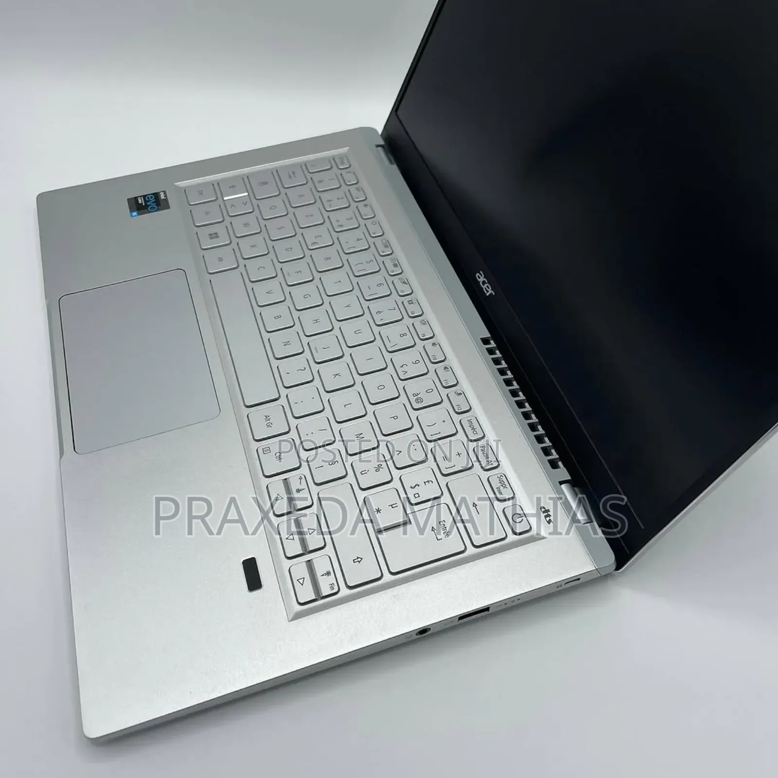 Laptop Acer Swift 3 8GB AMD Ryzen 5 SSD 512GB