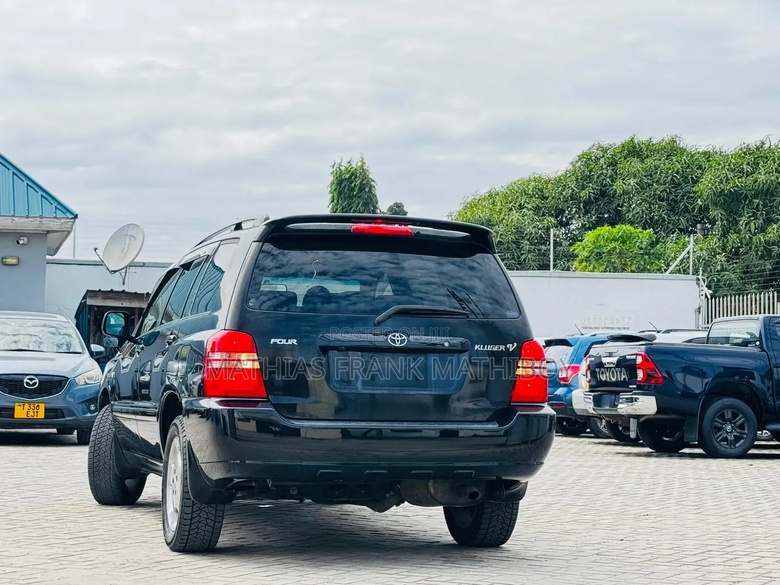 Toyota Kluger 2003 Black