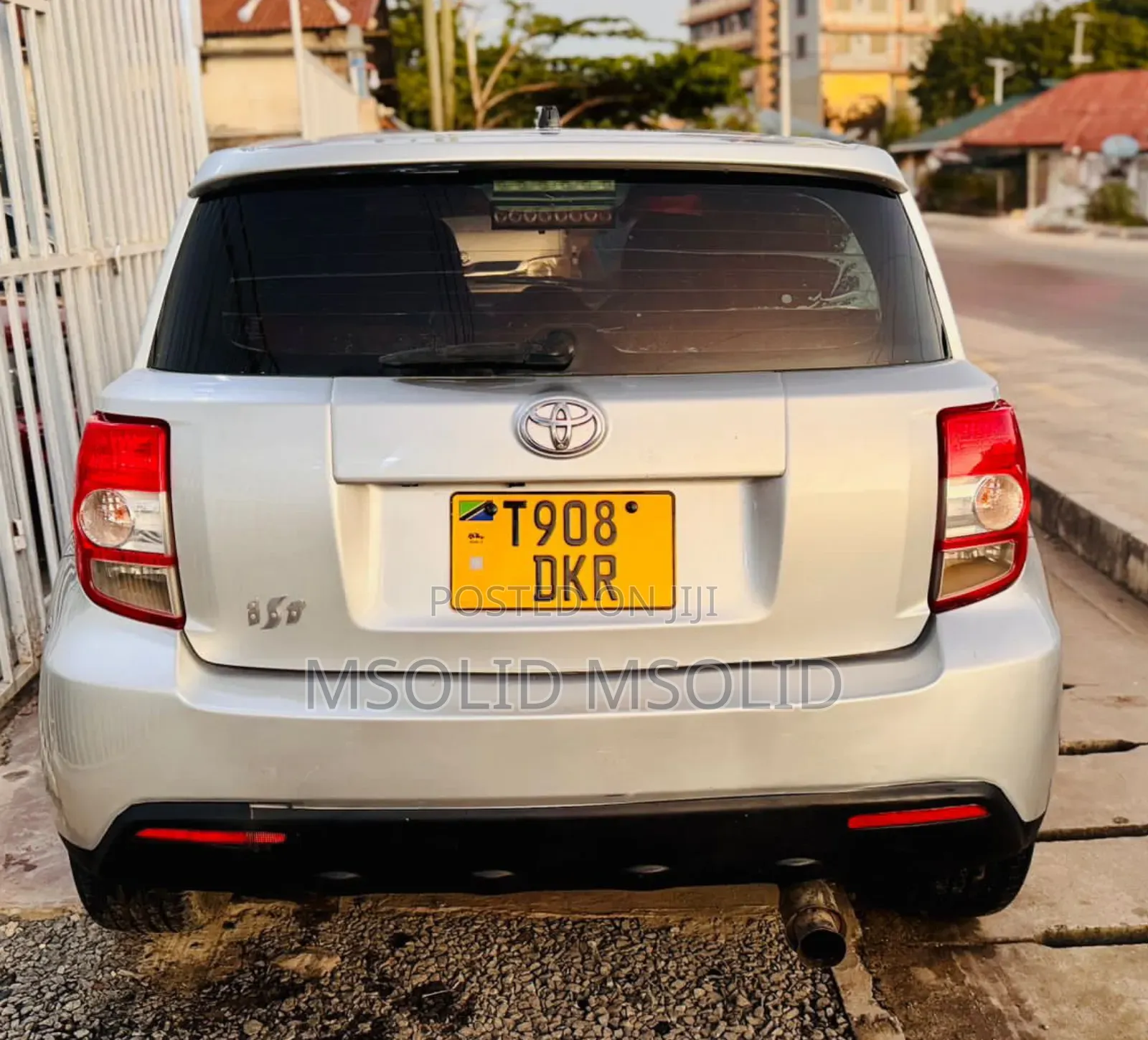 Toyota IST 2009 Silver