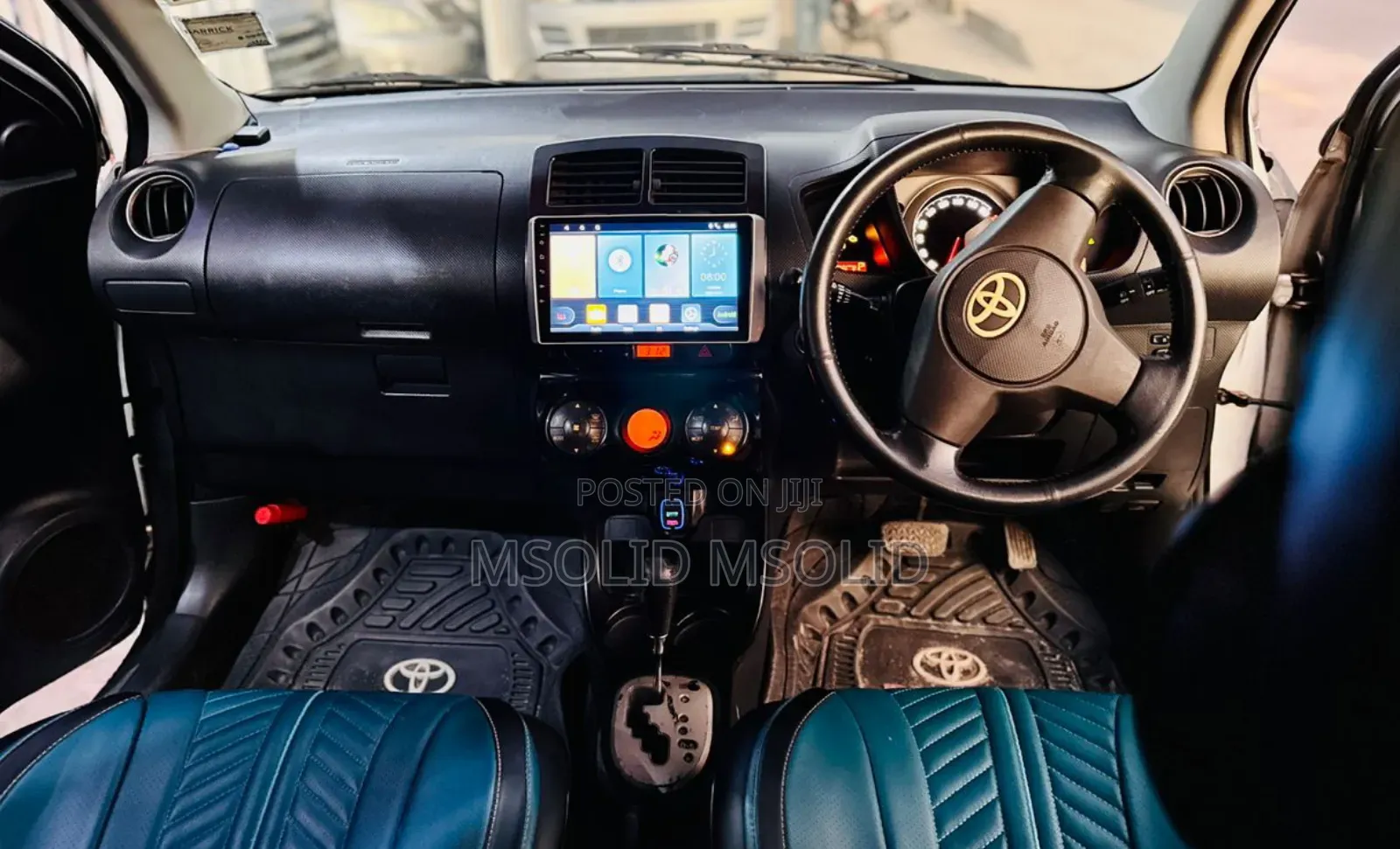 Toyota IST 2009 Silver