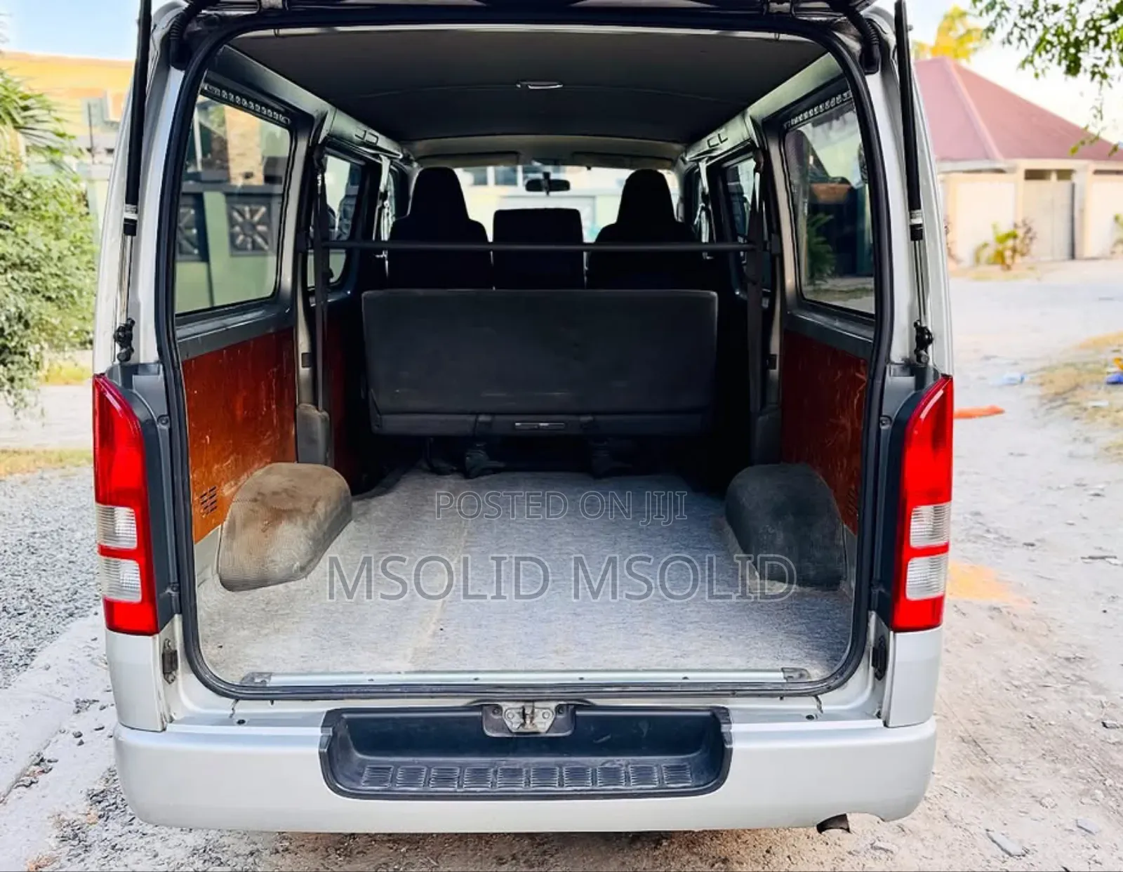 Toyota HiAce 2008 Silver