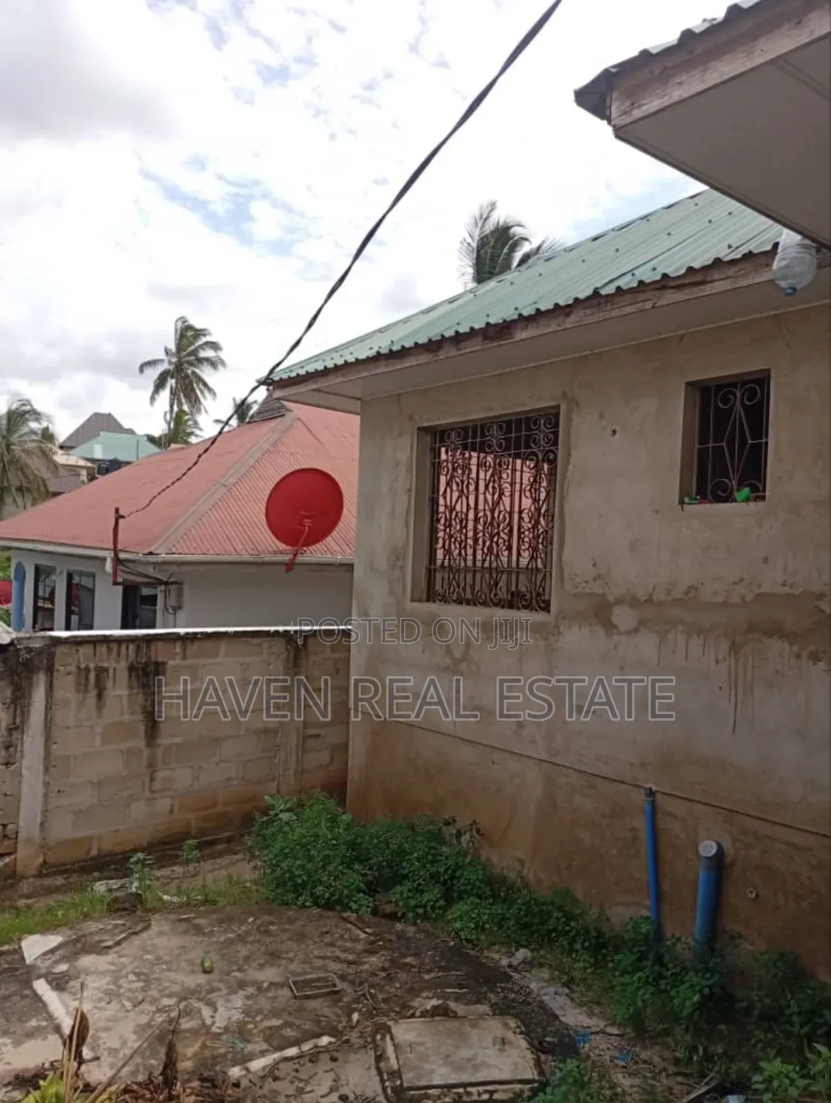 3bdrm House in Goba for sale