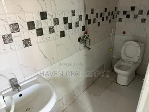 3bdrm Apartment in Kariakoo for rent