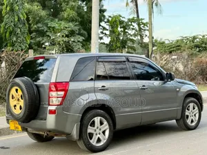 Suzuki Escudo 2007 Gray