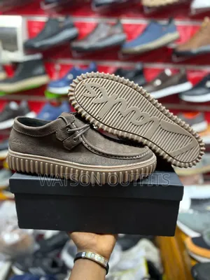 Men's Clarks Shoes Low Cutting Beautiful Class