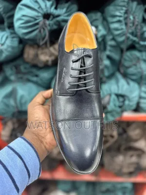 Men's Footwears or Shoes With Exciting Colours New and Pure