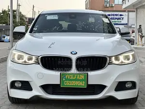 BMW 320i 2013 White