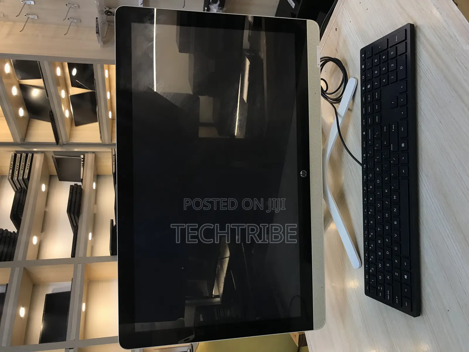 Desktop Computer HP AiO 24 8GB AMD Ryzen 5 HDD 500GB
