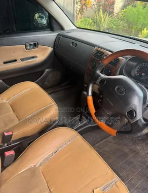 Toyota Duet 2002 Gold