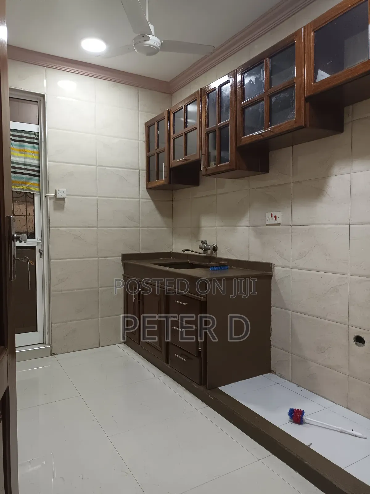 3bdrm Apartment in Kariakoo for rent
