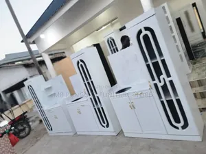 Kitchen Cabinet Zenye Kabati La Vyombo Mbao Ngumj 