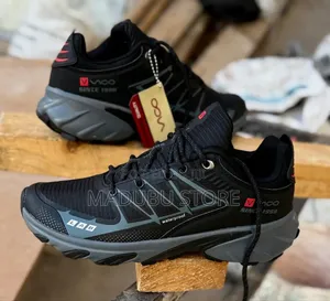 Mens Fahion Nike Seakers
