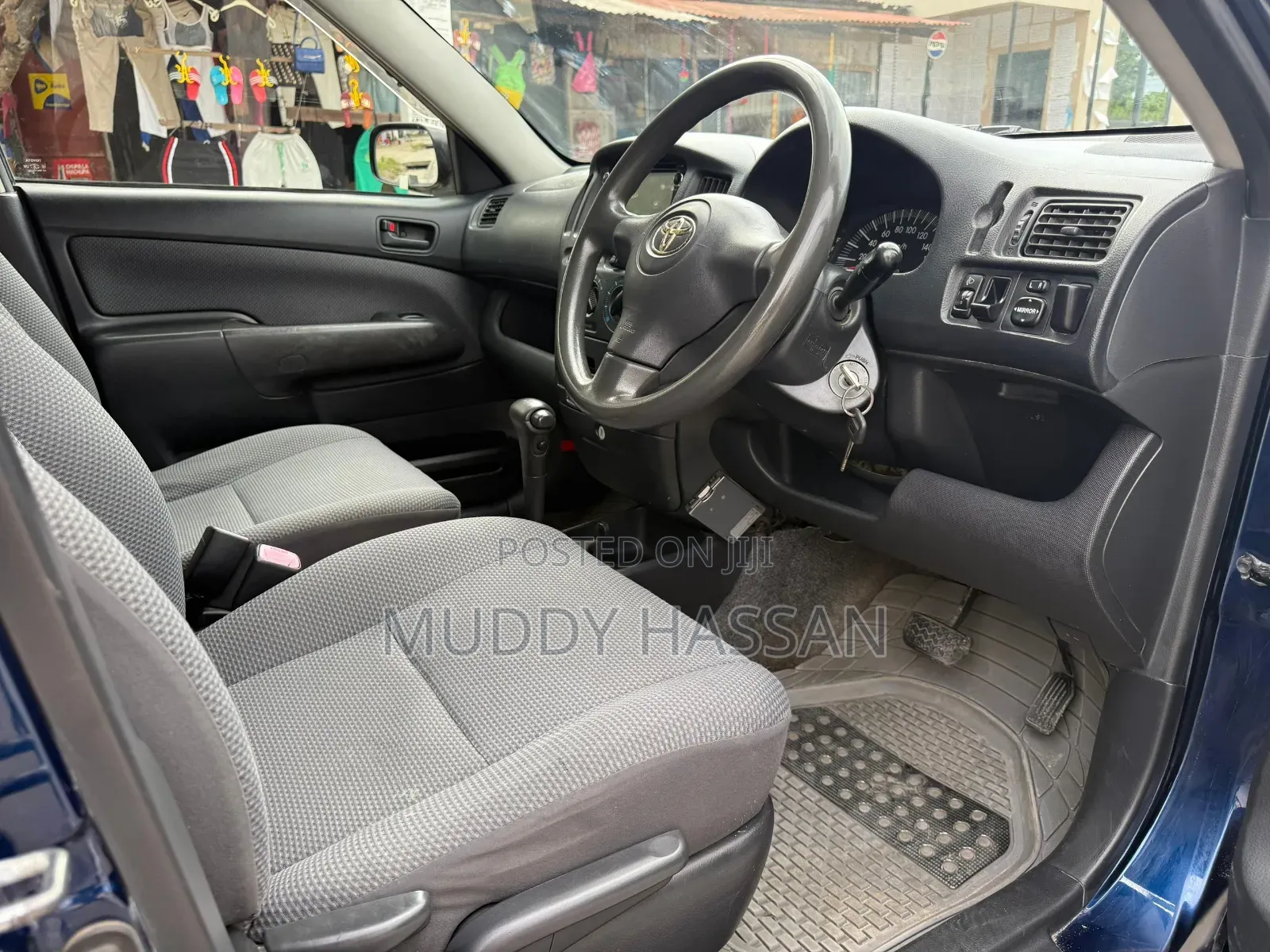 Toyota Succeed 2011 Blue