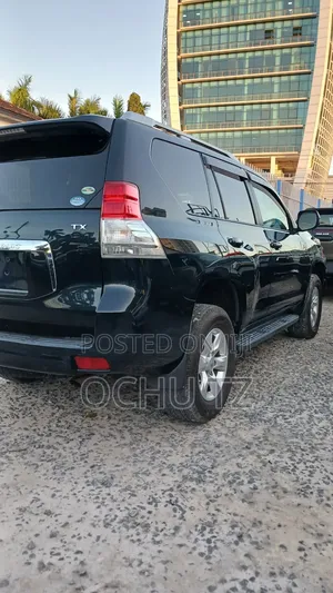 Toyota Land Cruiser Prado 2009 Black