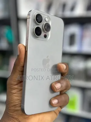 New Apple iPhone 15 Pro 256 GB