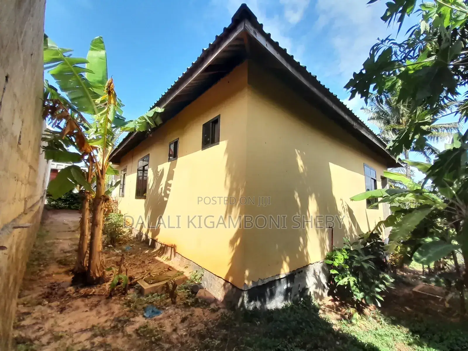 4bdrm House in Kigamboni Mwembe for sale