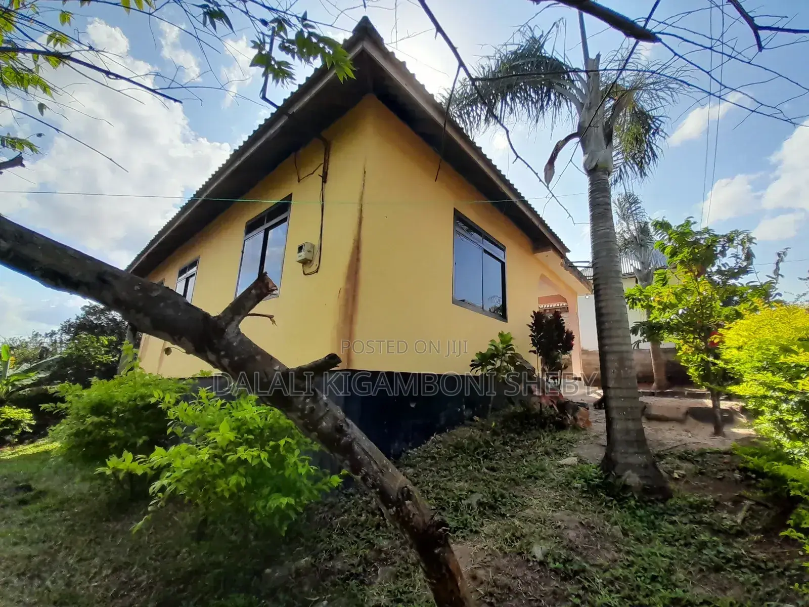 4bdrm House in Kigamboni Mwembe for sale