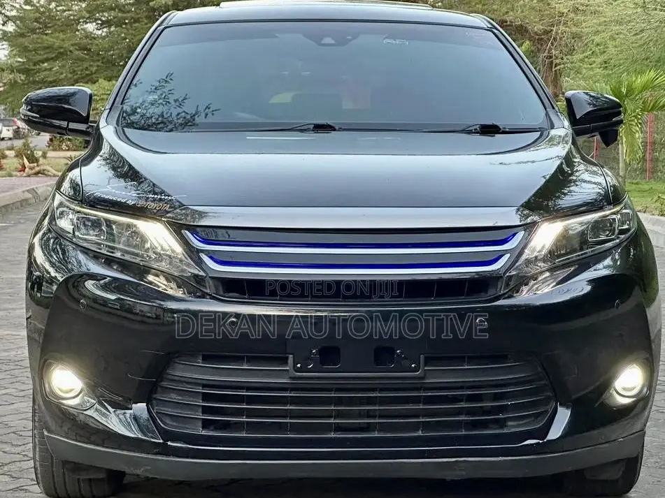 Toyota Harrier 2.4 2013 Black