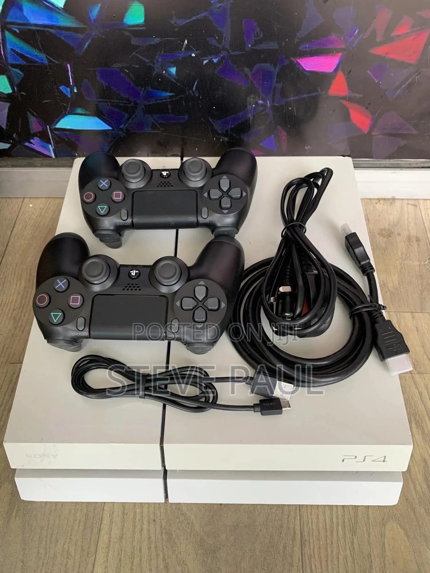 Ps4 Fat Used V9, Two Controlles N 7 Games