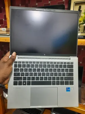 Laptop HP EliteBook 840 G9 16GB Intel Core I7 SSD 512GB