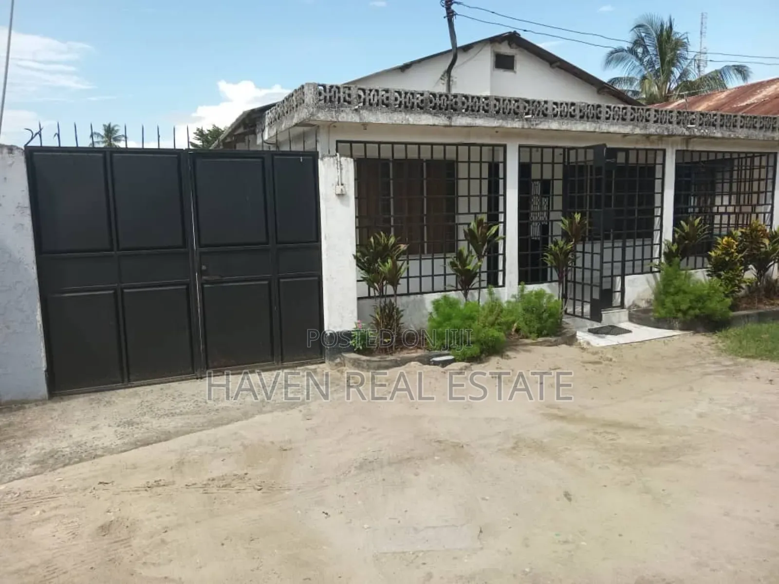 3bdrm House in Makuburi for sale