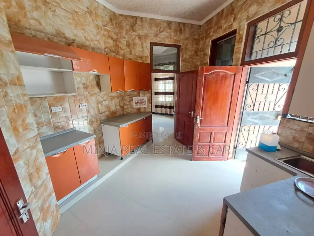 5bdrm House in Kimara for sale