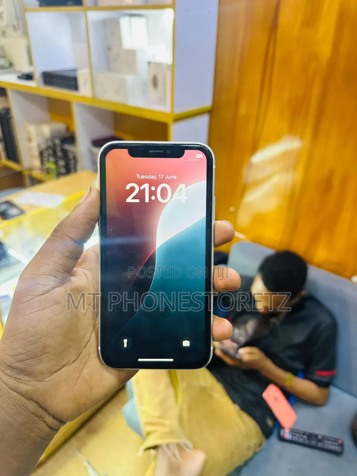 Apple iPhone XR 64 GB White