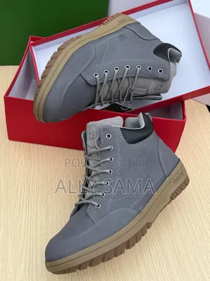Men's Boots Caterpillar Material Leather New Design 2025