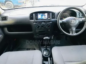 Toyota Probox 2011 Blue
