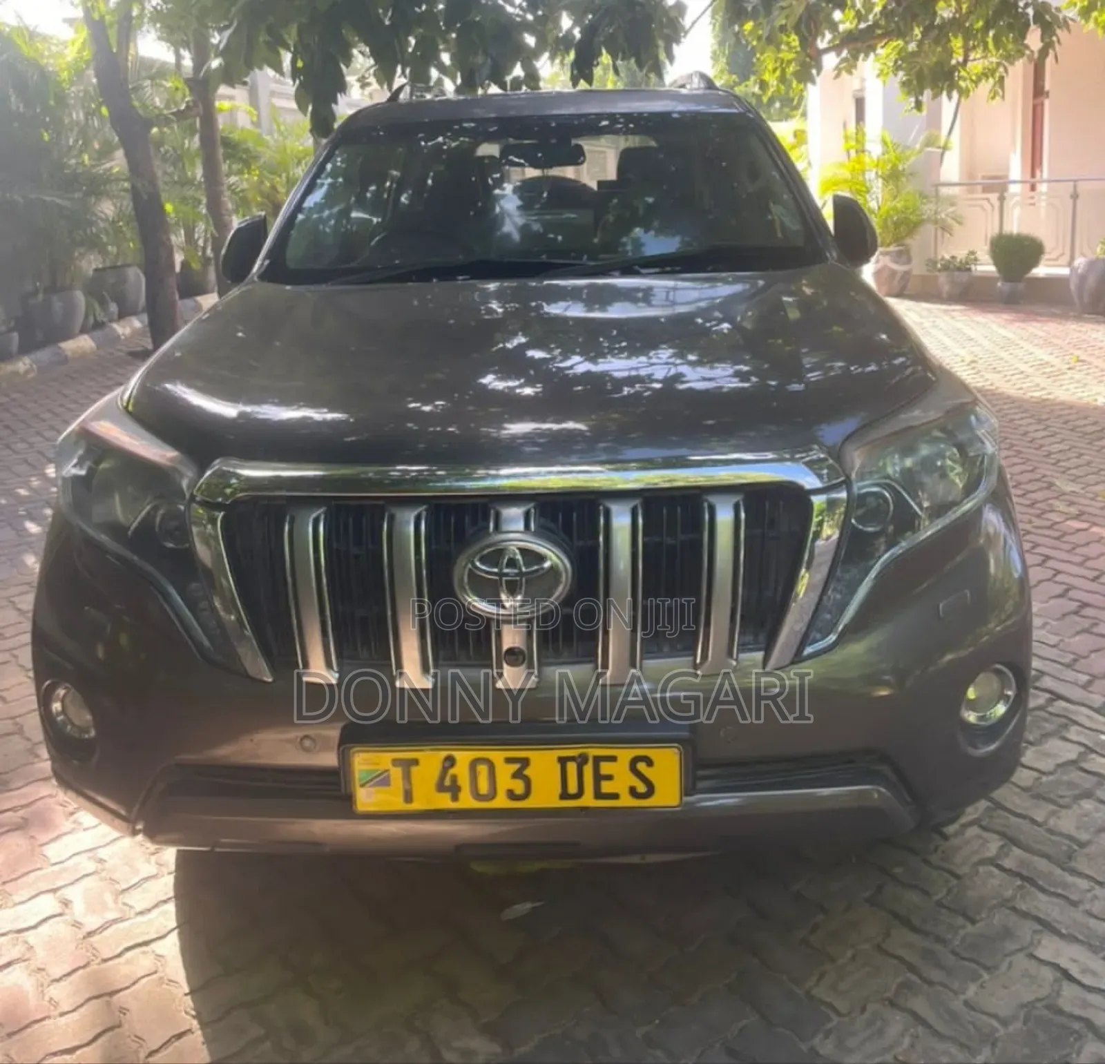 Toyota Land Cruiser Prado 2014 Gray