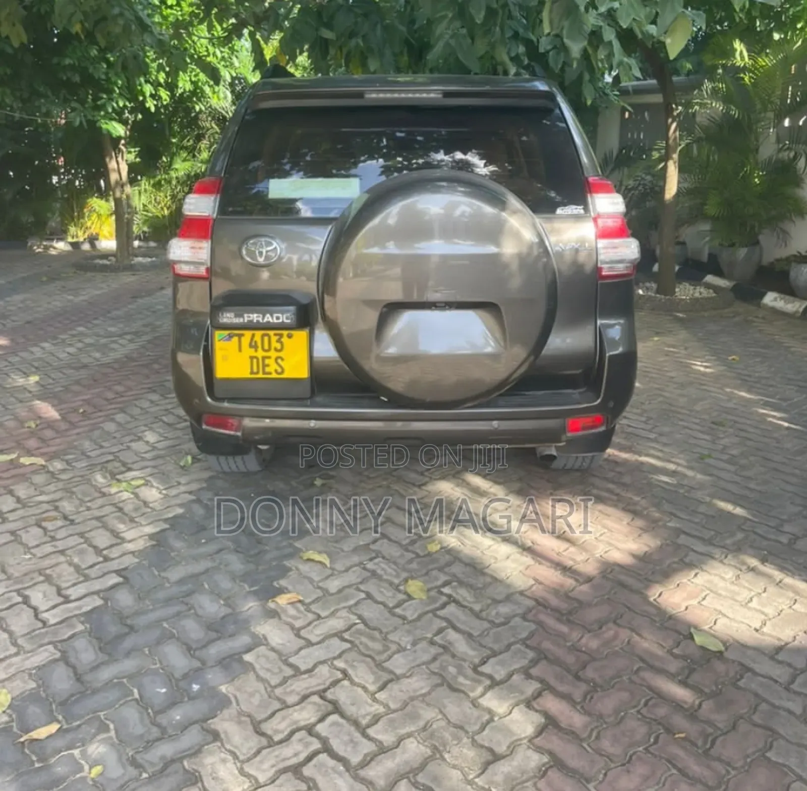 Toyota Land Cruiser Prado 2014 Gray